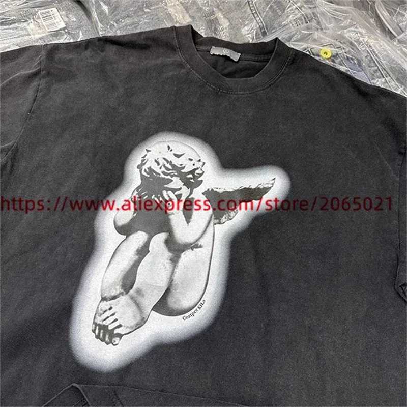 Męskie koszulki myte płacze Little Angel T Shirt Najlepsza jakość koszulki koszulki J240409