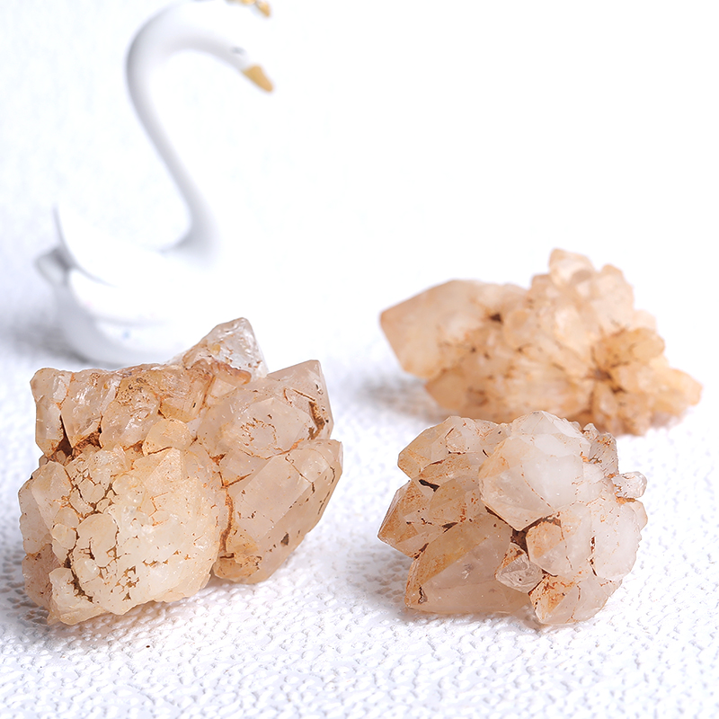 30-60g Doğal Kristal Ham Kristal Düzensiz Şekil Kaba Gem Mineral Örneği İyileştirici Taş Akvaryum Ev Dekoru DIY Hediyeler 