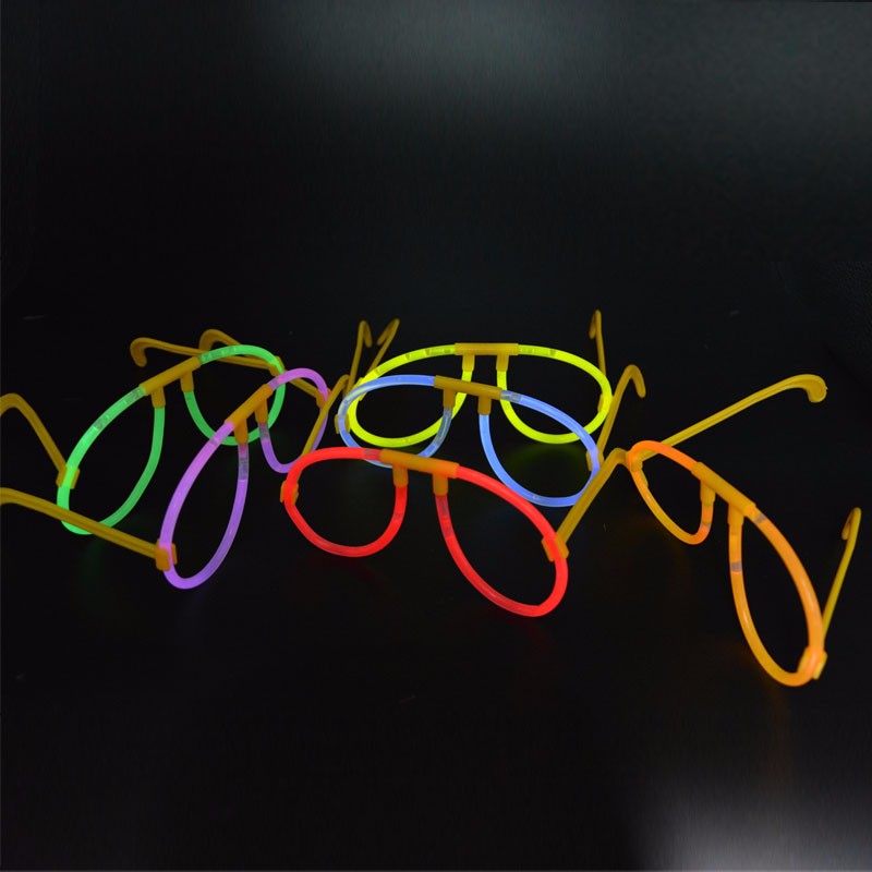 luminosi bastoncini luminosi occhiali braccialetti fluorescenti collana coniglietta coniglietto connettore bar feste di compleanno carnevale natalizi