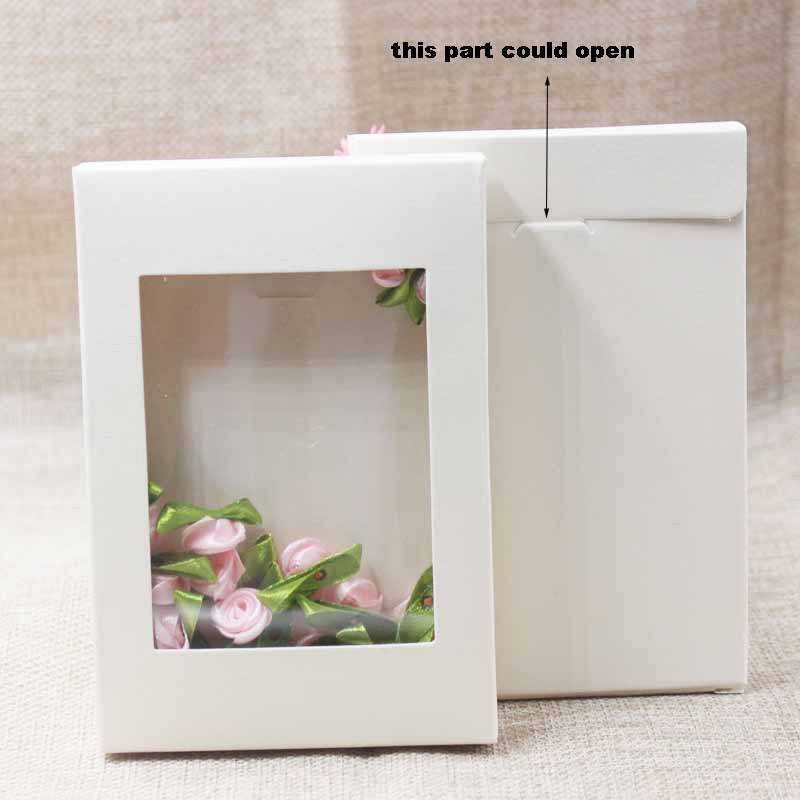 30st White Kraft Paper Presentlåda med PVC Window Diy Handmade Christmas Party Wedding Candy Muffin Favors Packing Decoration