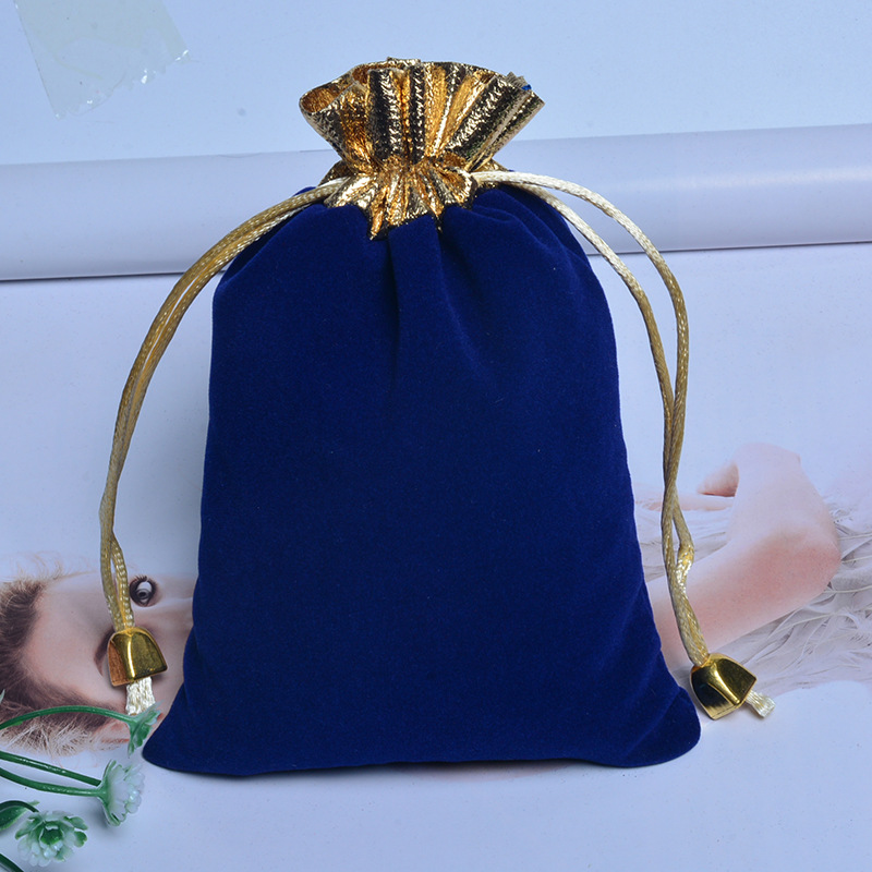 Vintage Velvet Package Bags Gold Trim Drawstring Black Wine Red Blue Gift Bags Wedding Jewelry Packaging Pouches