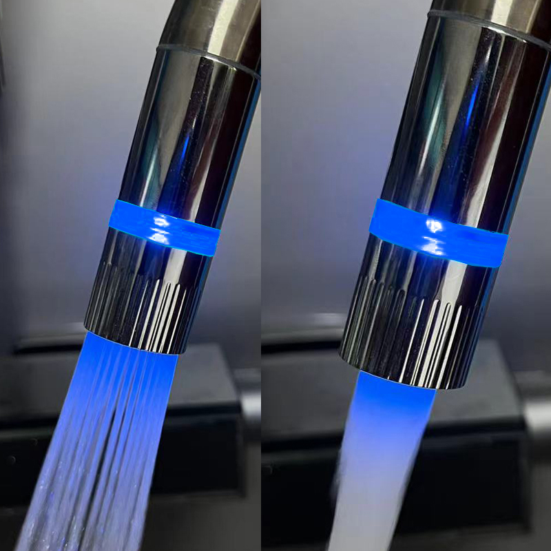 Faucet LED Couleur de couleurs de douche à eau Glow Tap Aerator Light