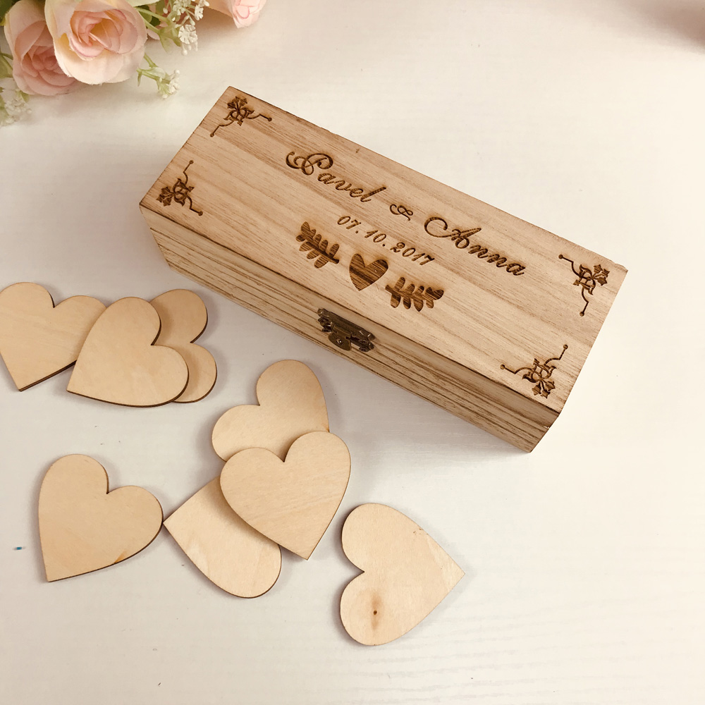 Libro ospite di nozze personalizzato con cuori, nome personalizzato e appuntamento in legno Keepsake Box, Rustic Incision Wedding Ospite Book