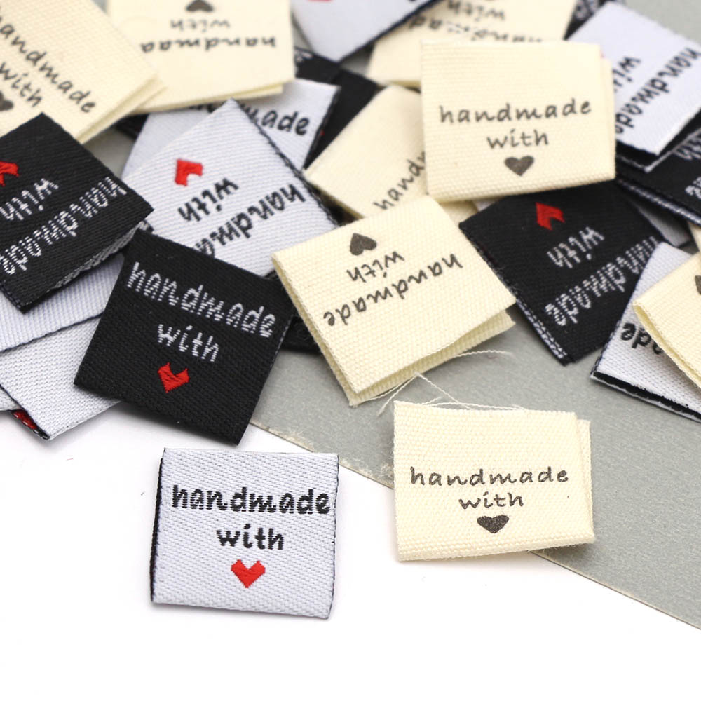 Zwart wit beige kleding tags handgemaakt met liefde labels voor hoeden