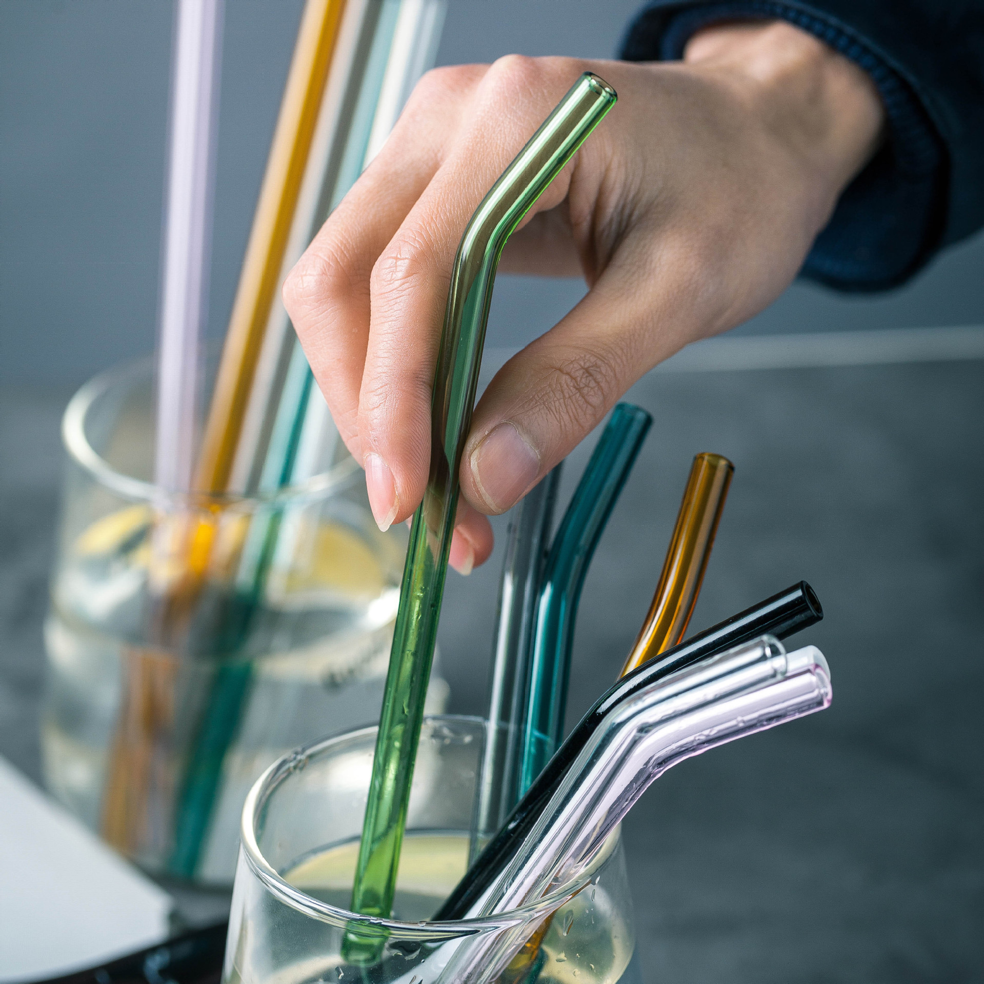 Colorful Glass Straw Reusable Drinking Straws Set with Cleaning Brush Wine Cocktail Glass for Party Favors Bar Drinks