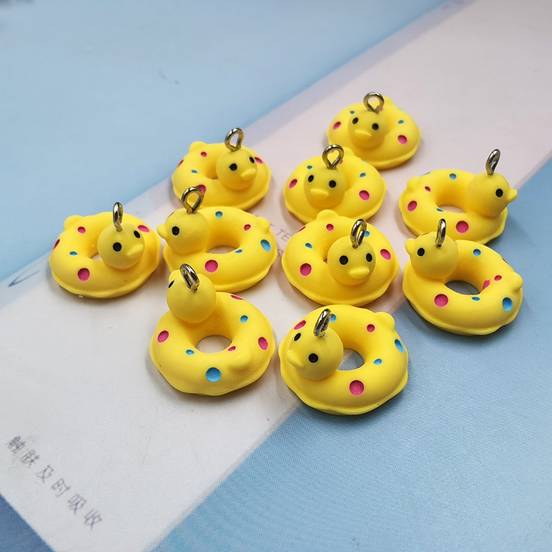 10 adet yaz hayvan yüzme sarı nokta ördek reçine takılar takı için kolye bulguları DIY küpeler anahtarlık plaj cazibesi