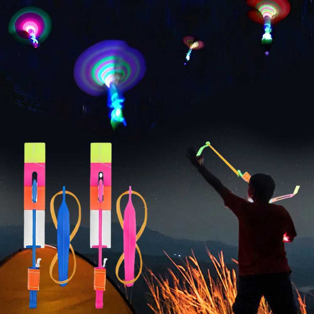 LED Flying Toys 3-5-7-10 ans Toys Flying Flying LED Light Toy Kids Adult Mini Arrow Helicopter Flying Blue / Flash Light Band Catapult 240410