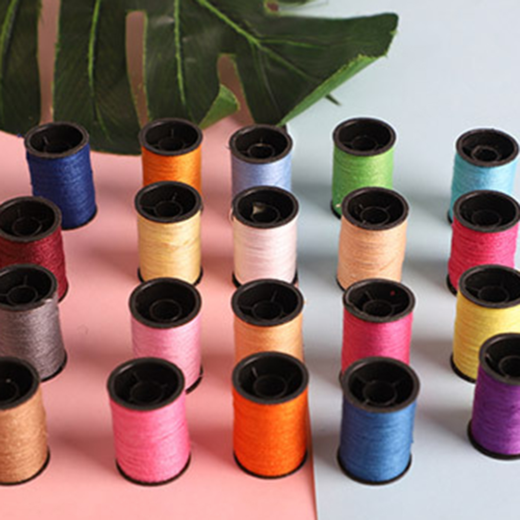 Hete uitverkoop naaien draadset 64 kleuren doe -het -brei touw geweven handicraft schroefdraad naaien kit naalddoos kleur willekeurig