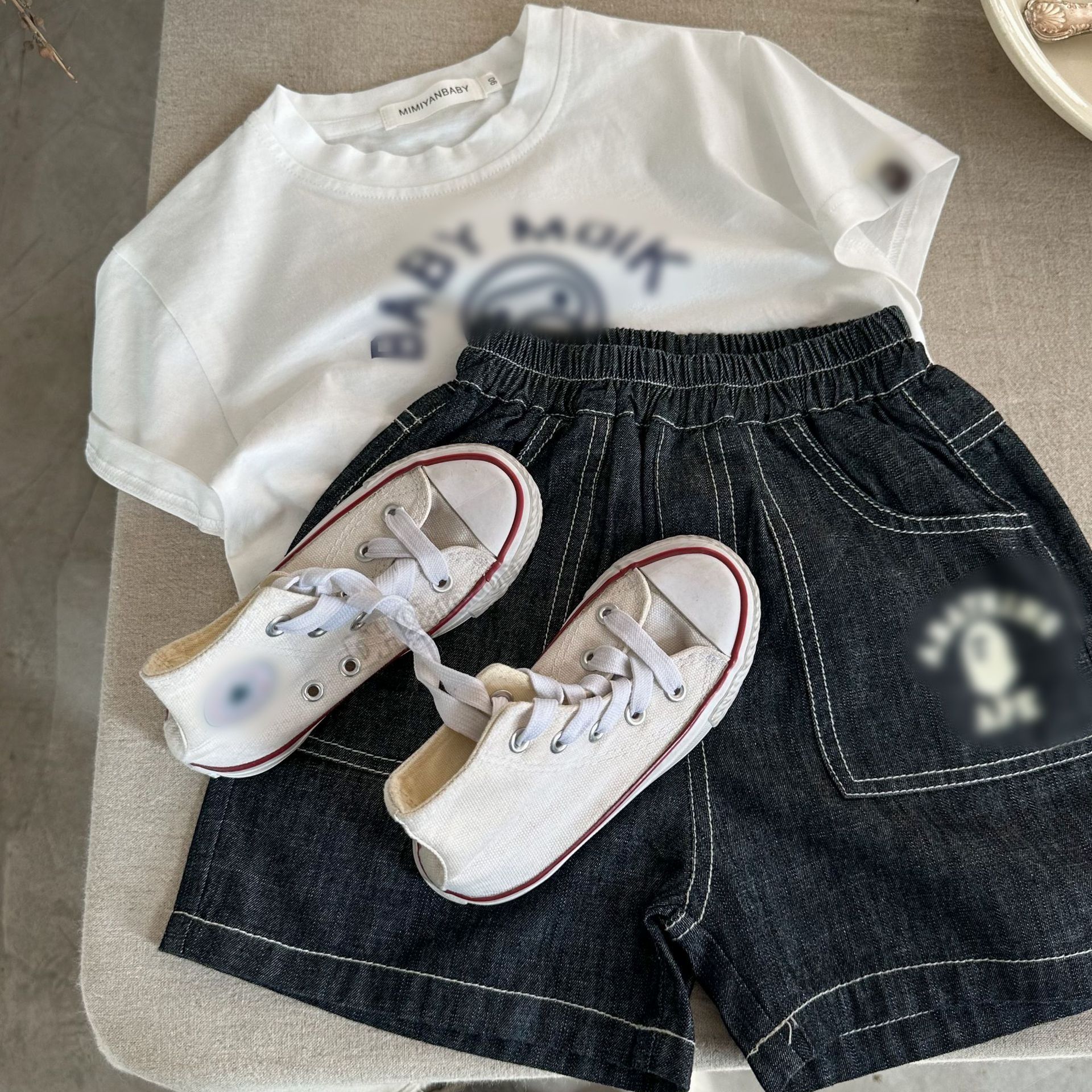 Pojkar Monkey Letter Printed Denim Shorts Kids Cartoon Loose Short Pants 2024 Summer Children Soft Cowboy Casual Shorts Z7627