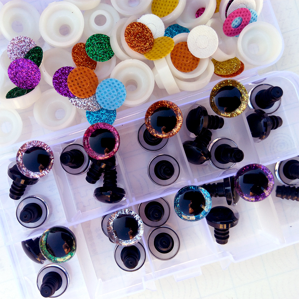 9/10/12/14 / 16 mm Eyes de paillettes 3D pour les jouets clairs crochet en peluche