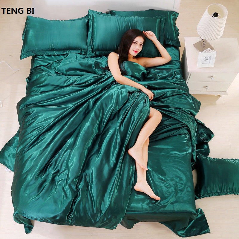 Hett försäljning! 2020 Ny stil Silk Däcke Cover Set Bedding Set 1 Däcke Cover 1 Bed Sheet 1or2 Kudde Cases Super King King Queen