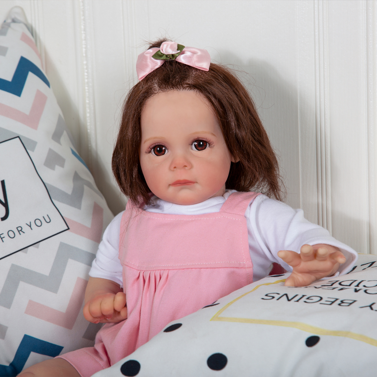 Peau peinte en 3D Visibles de sang visibles Maggi Baby Doll 60 cm