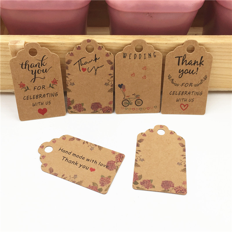 Kraft Paper Gift Tags Handmade With Love Hang Tags Tags de vêtements pour bonbons / cadeau / cookies Affichage de la carte d'étiquette d'emballage Boîte-cadeau