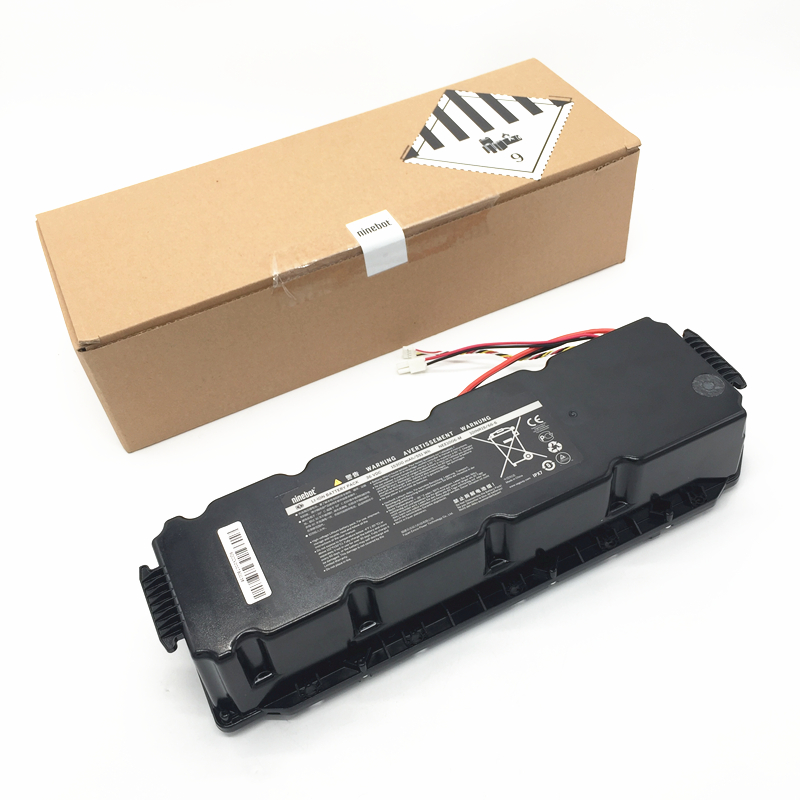 Pacco batteria a li-ion a NineBot originale NineBot di Segway Max G30 Smart Electric Scooter 36V 15300MAH 551WH IPX7 Alimentatore