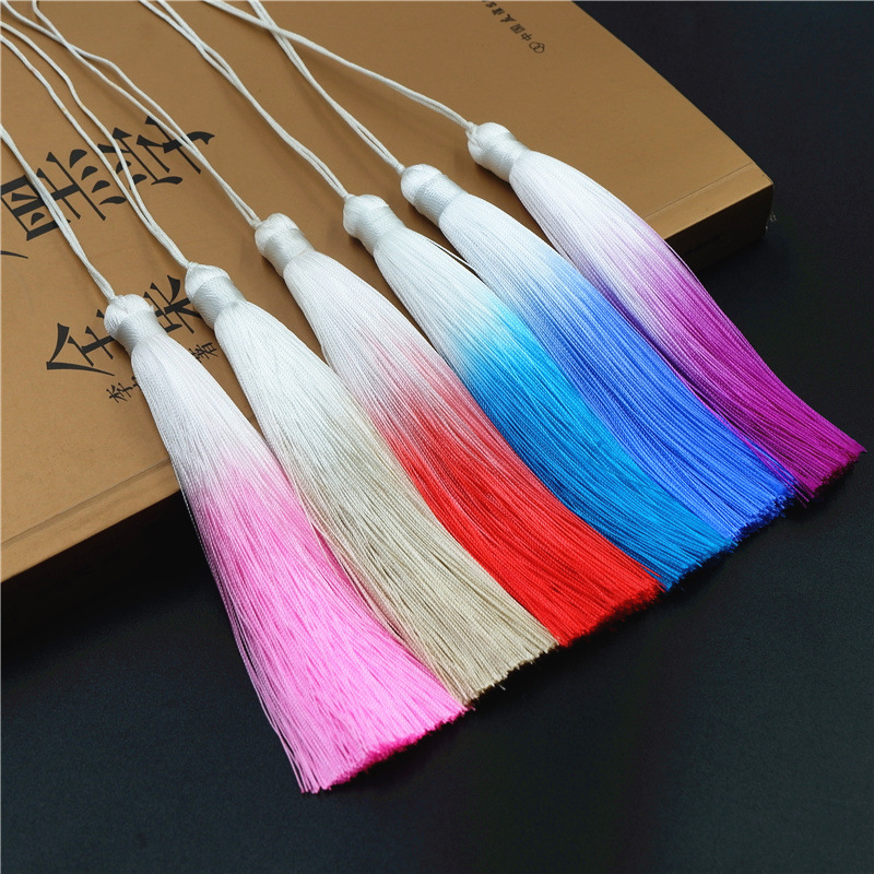 Multicolor Ice Silk Tassels Polyester Gradient Färg DIY SMYCKE DECORATIVE Key Accessories Bag Pendant Tassel frans