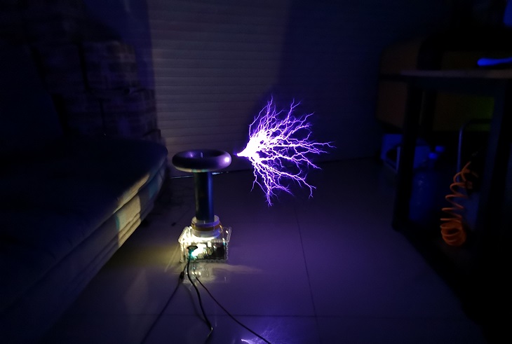 Zintegrowana tablica napędu cewki Tesla Half Bridge Drsstc Music Tesla Coil Core Drive Moduł