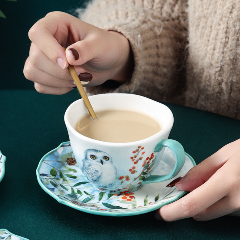 ヨーロッパハイグレードのコーヒーカップソーサークリエイティブ200mlセラミックThe Deer Fox Rabbit Owl Pattern Coffee Mug Tea Cup Dishgift