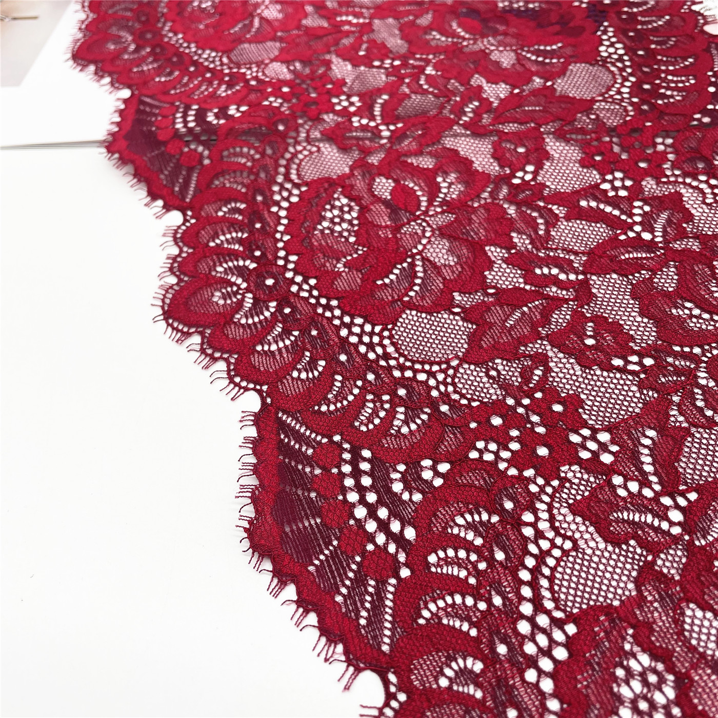 3y / Largeur 23cm Bourgogne Bourgogne Red Elastic Cobes Lace Trim pour vêtements Jupe Sous-vêtements Coussin