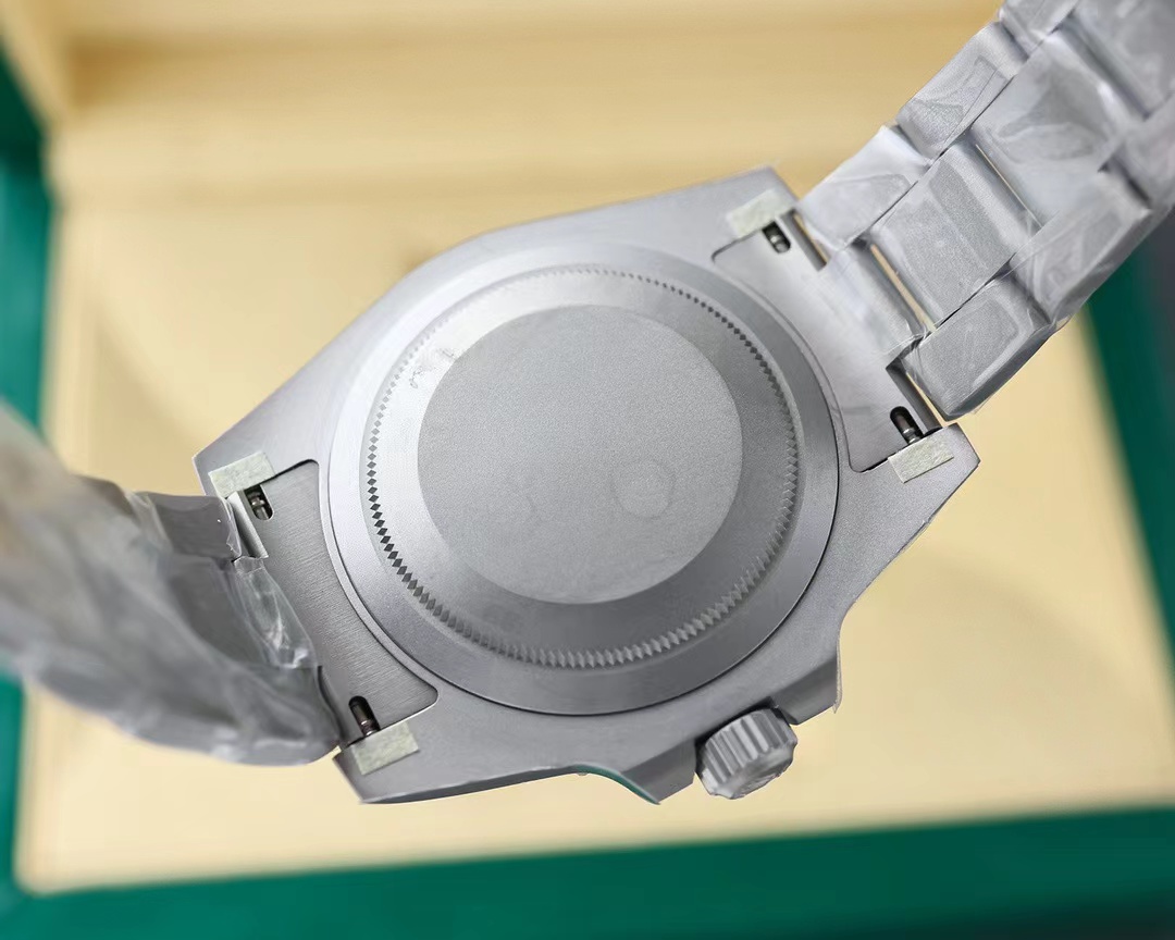 2024 Novo Diw Mens Watch Sub personalizado com moldura de fibra de carbono suíço Super Luminous Bad 904L Aço com 3135 Tamanho do movimento 40mm Relógio