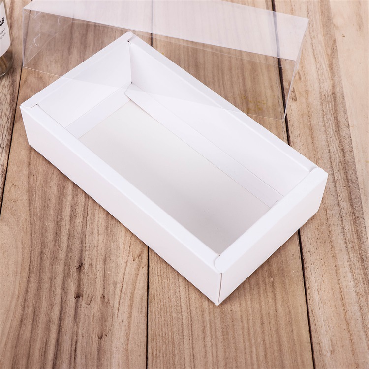 / Boîte en papier kraft avec boîte-cadeau de fenêtre en PVC transparent