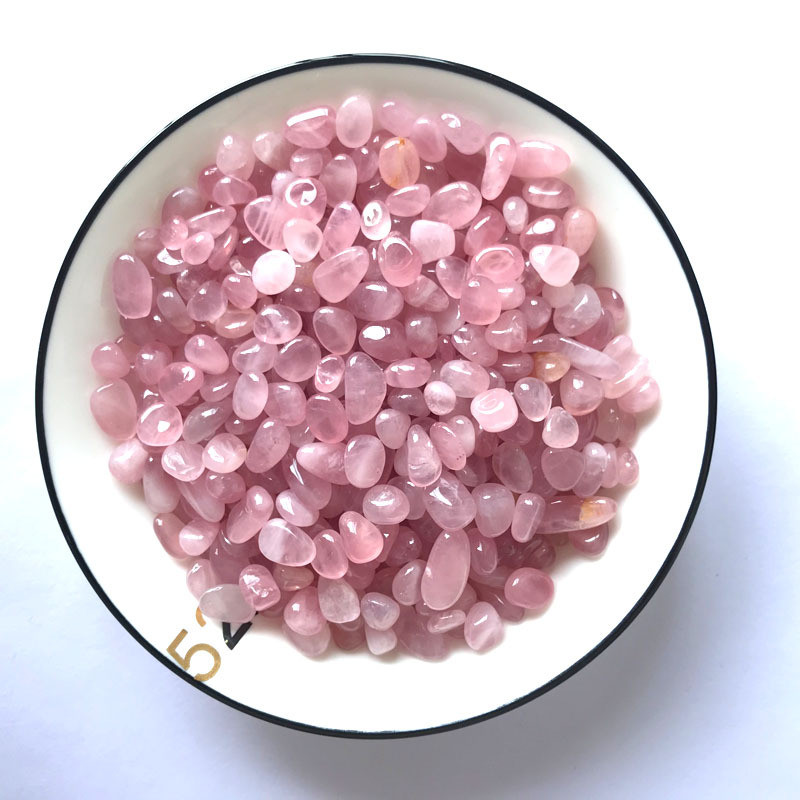 100 g 8-12mm naturlig rosa kristall grus roskvartzrittens kristallsten stenrock chips lyckliga naturliga stenar och mineraler