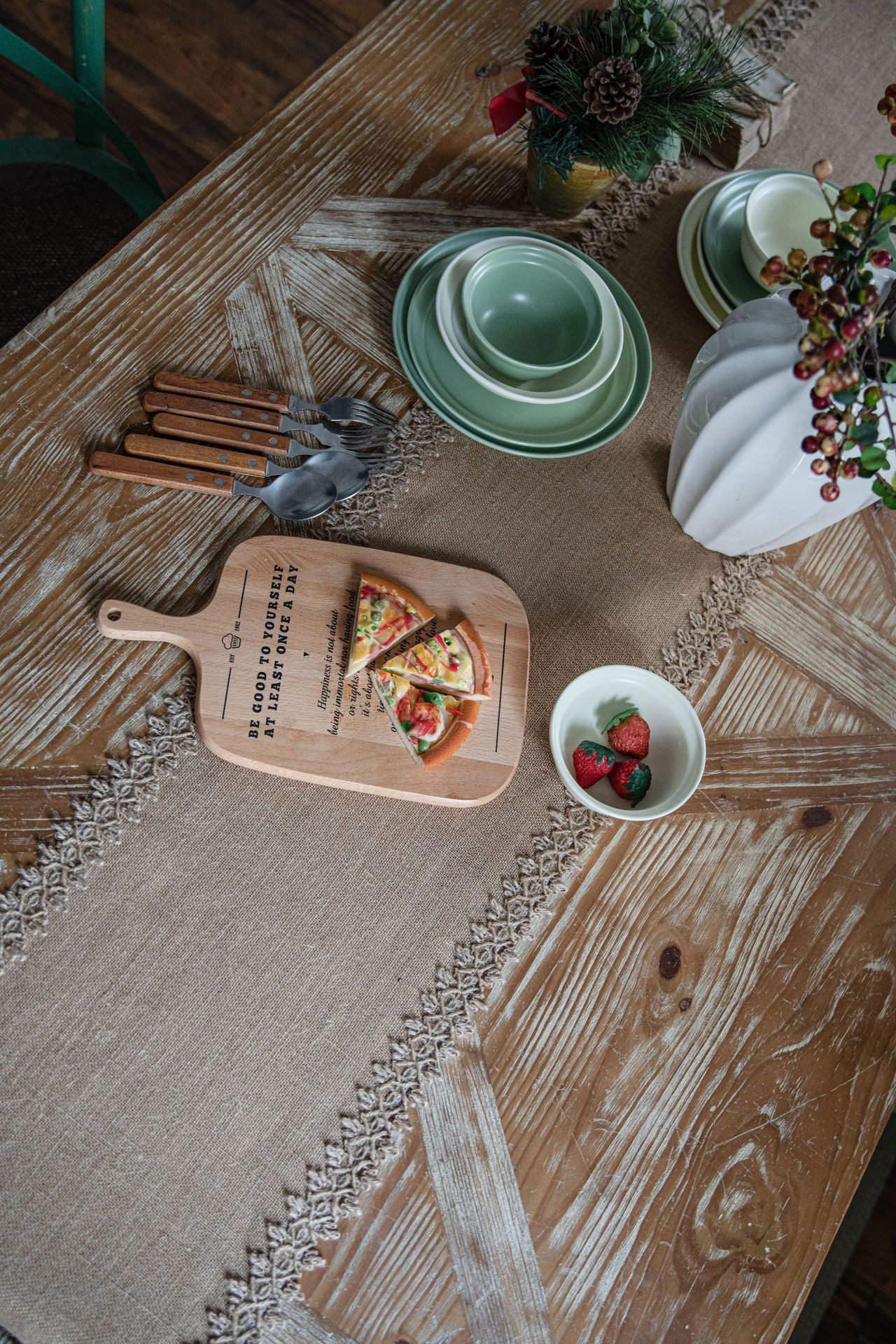 Runner de table de toile de jute naturelle avec dentelle en dentelle vintage de la ferme vintage couloir de table décor boho pour les fêtes de mariage décor quotidien