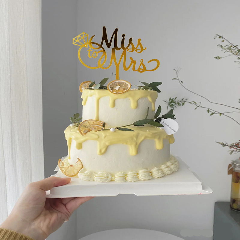 Ins Gold Mr Mrs Wedding Acrylic Cake Toppers Diamond Rings Valentine's Day Cupcake Topper för Wedding Party Cake Decorations