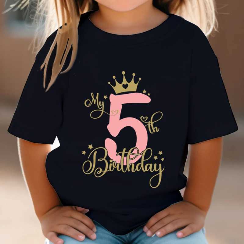 T-shirts pour enfants Tshirt Pink Crown Numéro 1-15 Tee-shirt graphique Femmes Joyeux anniversaire Y2k Top HARAJUKU Fashion Boy Girl T-shirt 240410