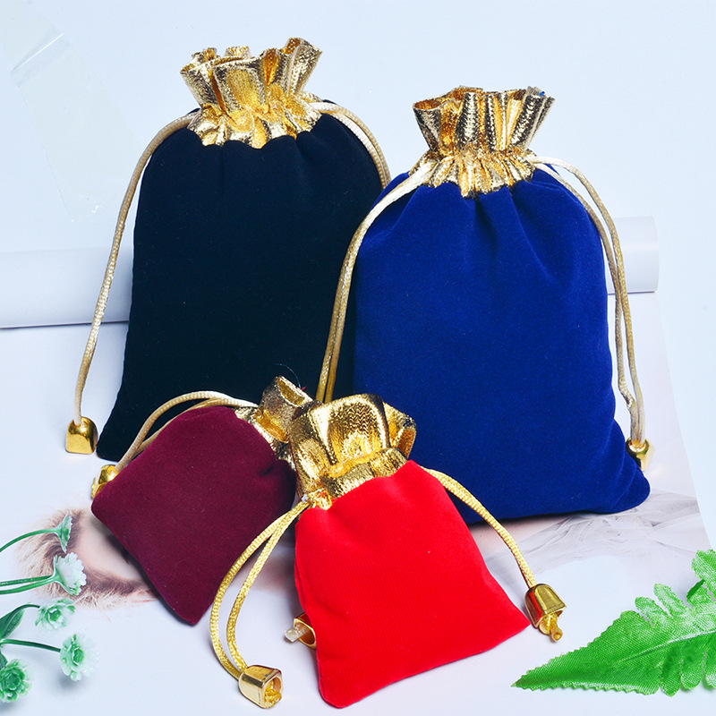 Vintage Velvet Package Bags Gold Trim Drawstring Black Wine Red Blue Gift Bags Wedding Jewelry Packaging Pouches