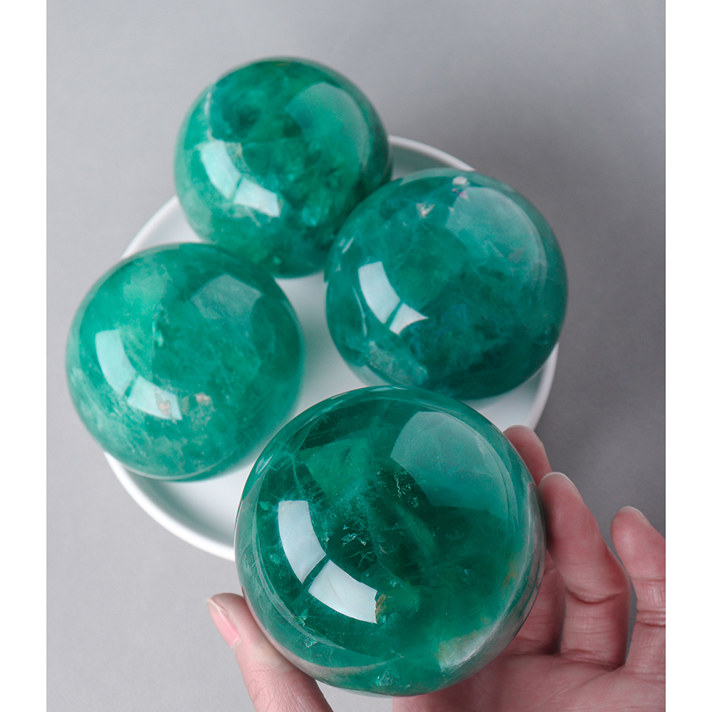Высококачественный энергетический фэн -шуй декоративный натуральный зеленый флуорит Хрустальный шар.