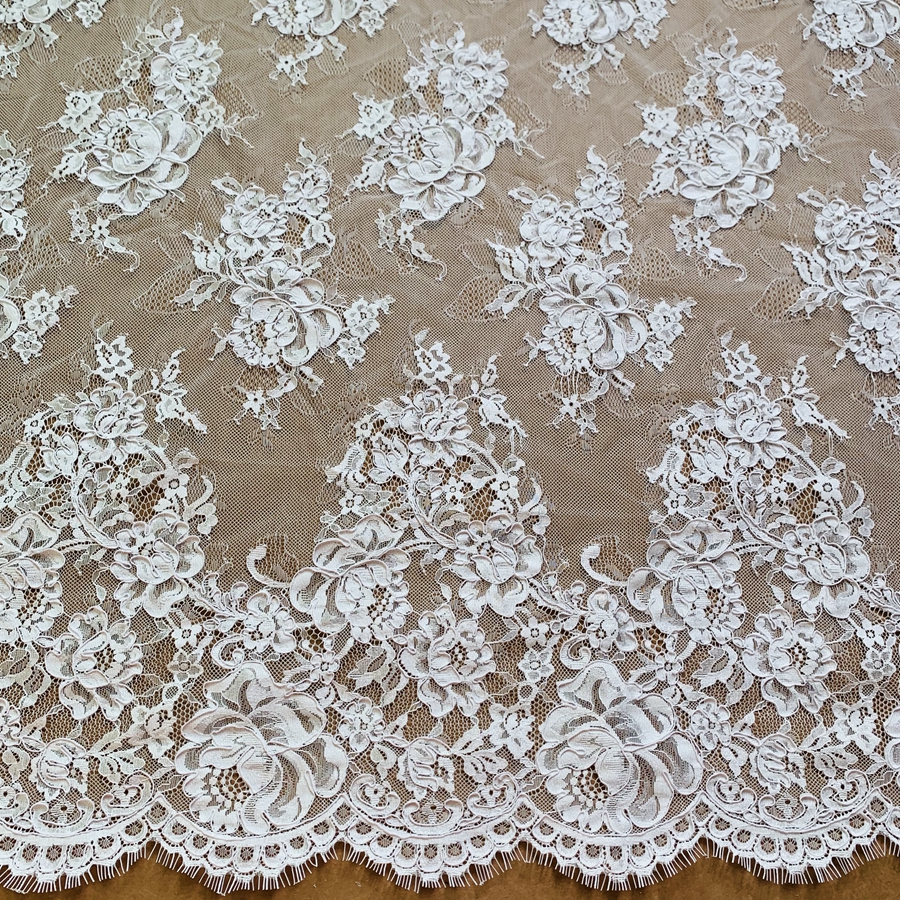 Cordon lash de dentelle française Fabric