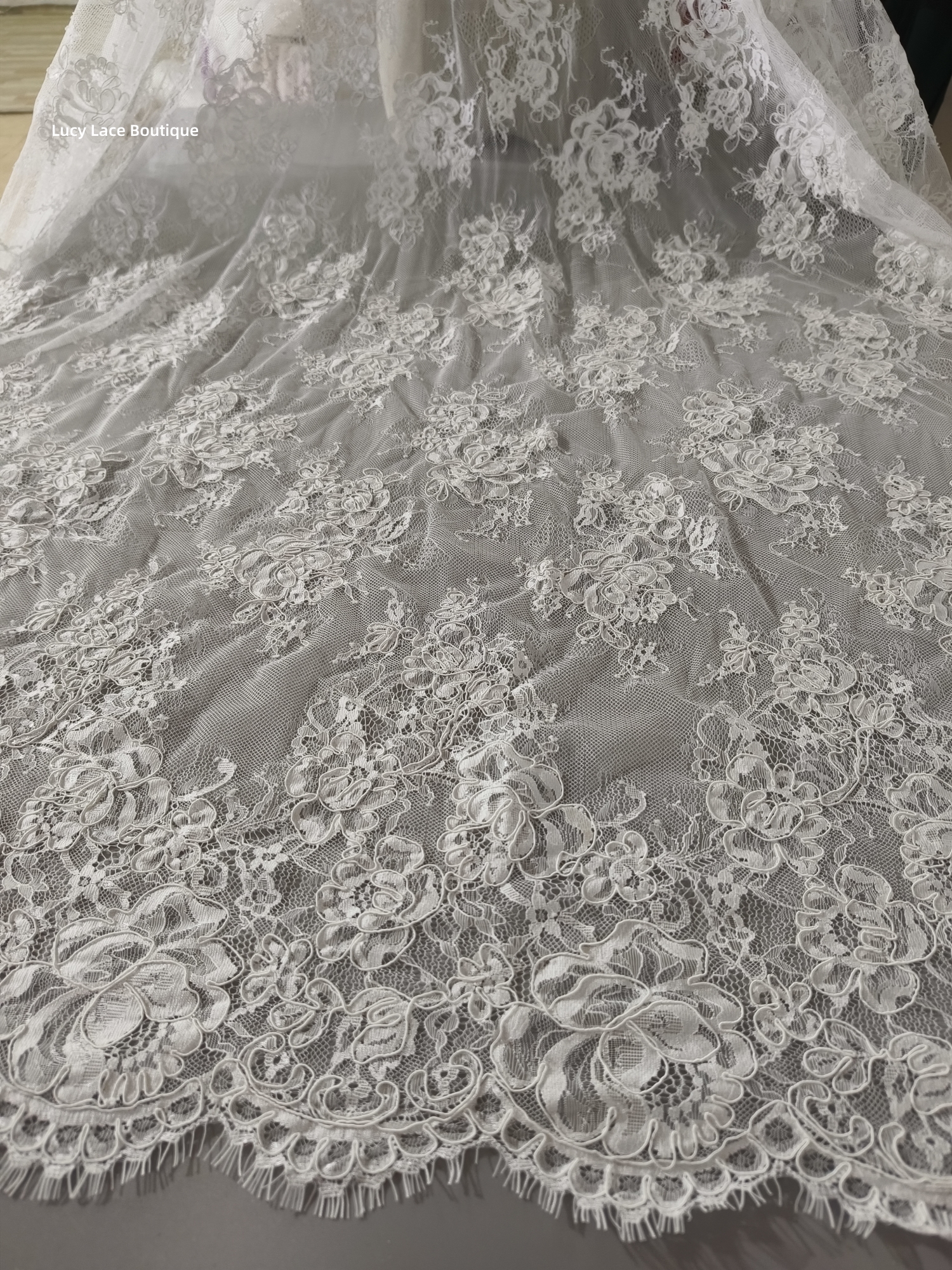 Cordon lash de dentelle française Fabric