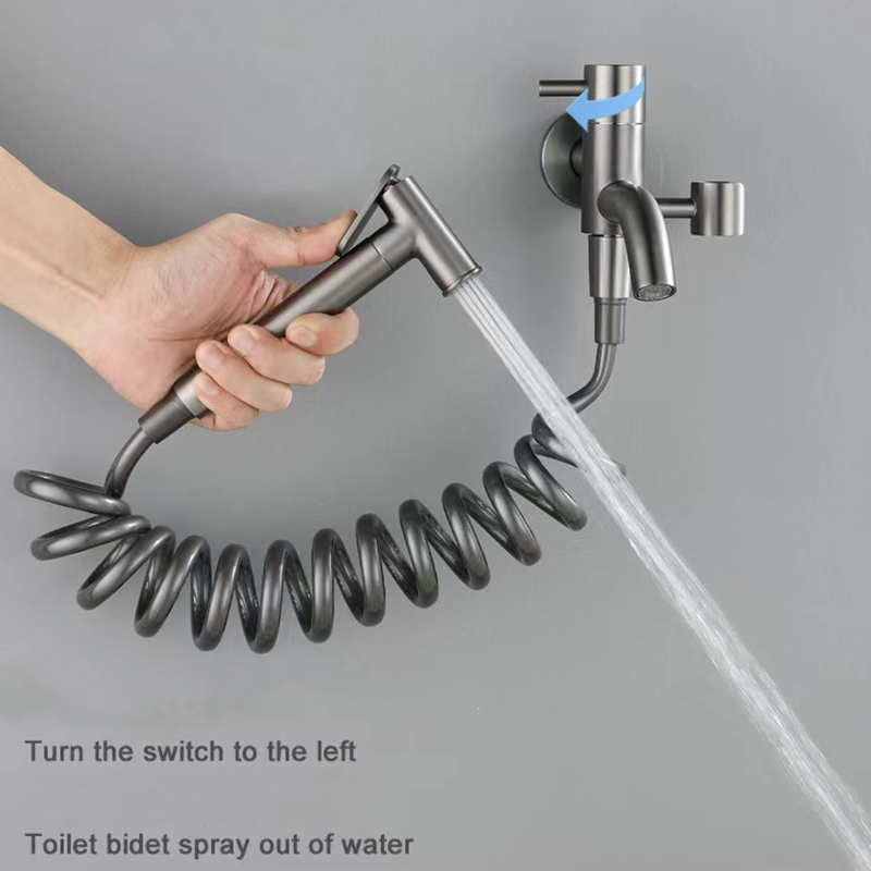 Bidet douche noire toilettes robinet bidet robinet mur de lave-linge monté avec un support de support de shattaf et de tuyau en PVD de tuyau de printemps