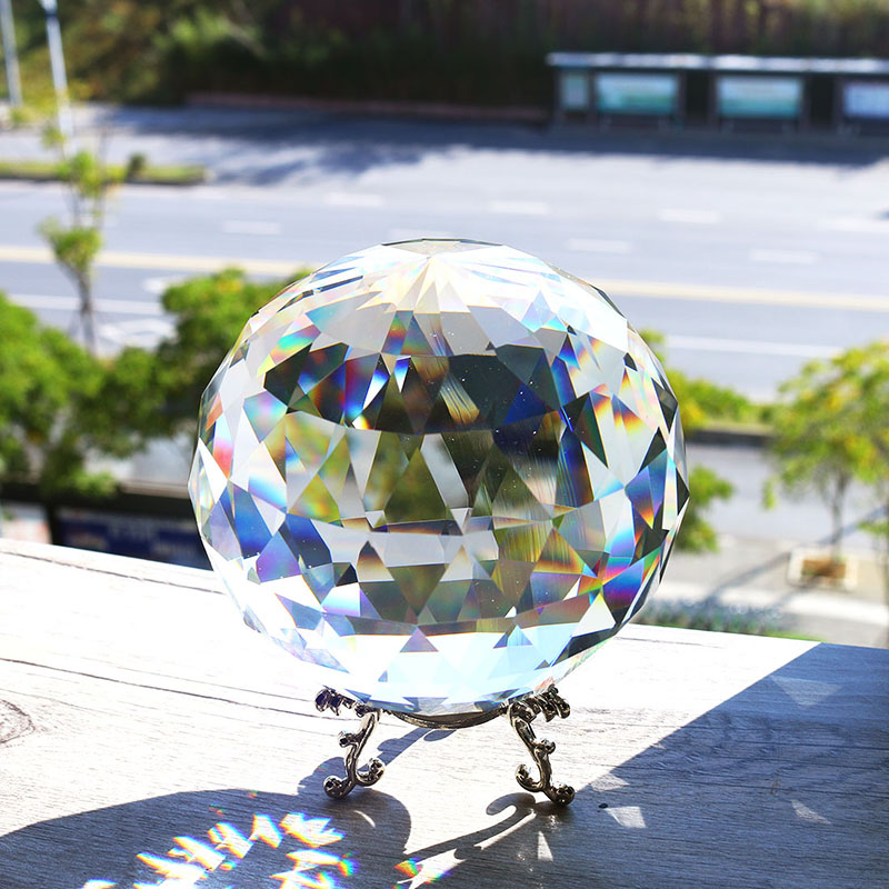 HD Clear Cut Crystal Suncatcher Ball prismor Glass Sphere Facetterade blickande kulkristaller för heminredning, fönster 100 mm/3.94in