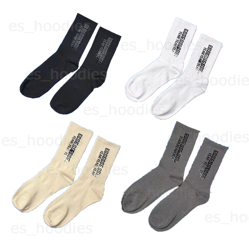 da uomo Calzini da donna Lettera ricamo di cotone casual Basketball Cotton Cotton Mens and Womens Fashion Socks Corial