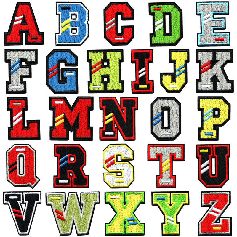 Patch di ricamo in alfabeto inglese abbigliamento strisce fai -da -te parole scritte abiti adesivi lettere badge gancio nome patch 5cm