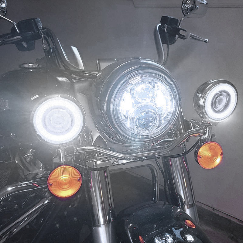 Motocicleta Auxiliar Lâmpada Cromo LED de metal acionamento Faróis Luz branca Anjo olho Bravo reto de feixe Hi/Lo Leve de neblina