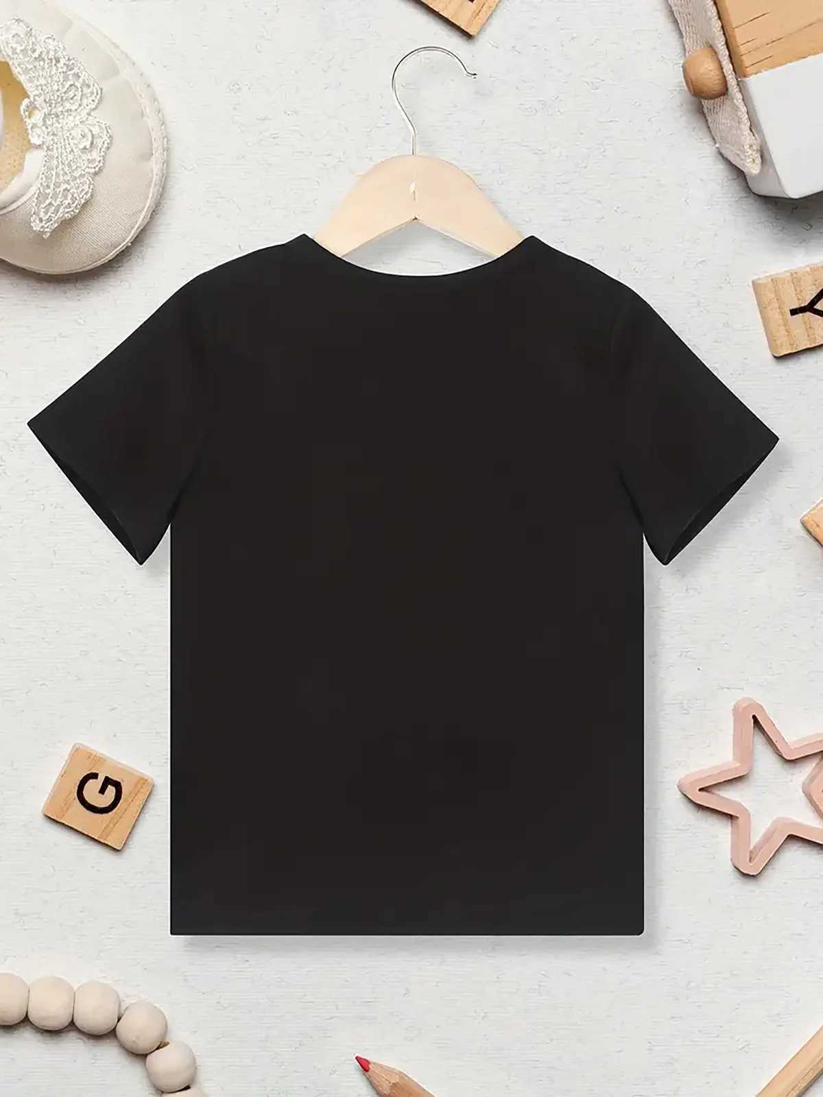 T-Shirts nur ein Junge, der Traktoren liebt T-Shirts lustige Modetrend 3 bis 7 Jahre Kinder Tees atmungsbezogene lässige runde Hals Tops für Kinder 240410