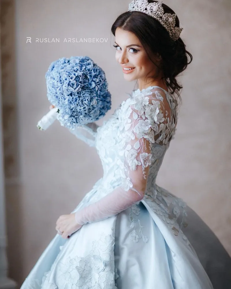 3D Floral Appliques Ball Gown Wedding Dresses Long Sleeve Wedding Gown Custom Color Plus Size Bridal Dress