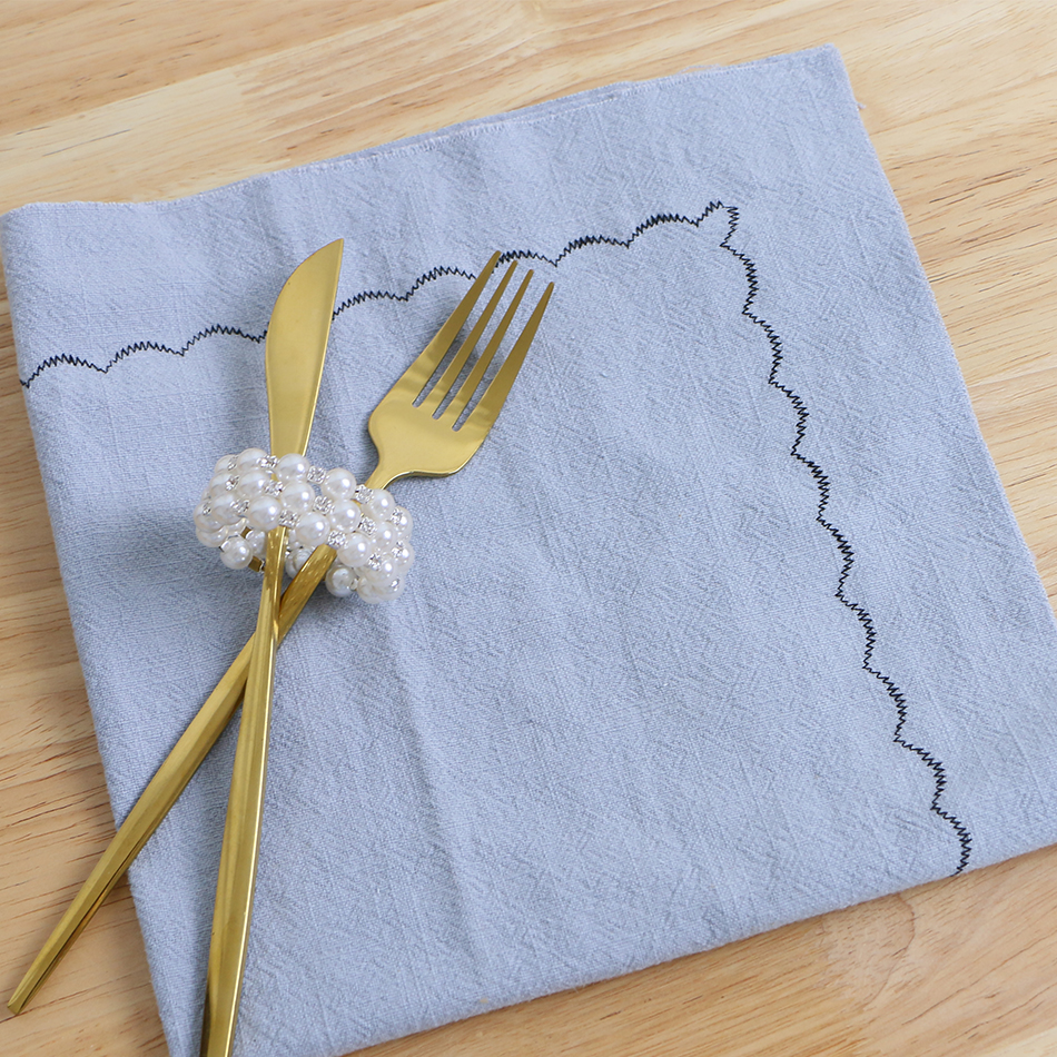 カスタマイズ可能なカラフルな耐久性のある刺繍布ナプキン、再利用可能なプレースマット、キッチンダイニングテーブルの装飾用、ホテルレストランサービング