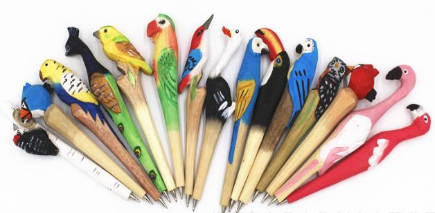 Creative Carved Wooden Animal Pen BallPoint Stationery Hand Painted Vintage Wood pens Back To School Party Favors 