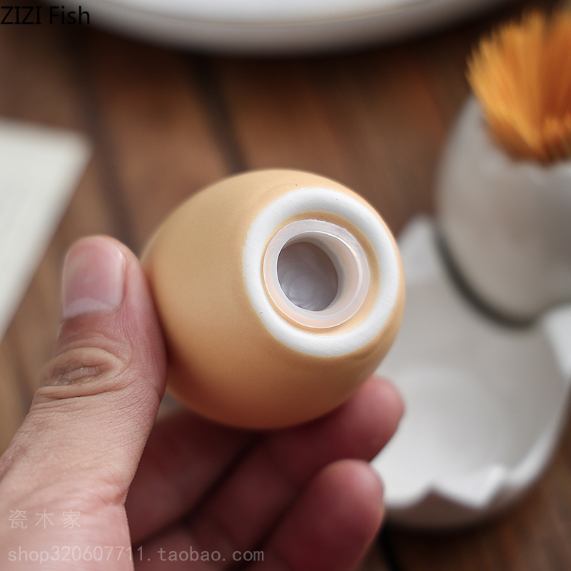 Kreative Eierform Pfefferflasche Keramik Gewürzflasche Set mit Tablett Zahnstochkiste Küche Salzzucker Schüssel Heim -Gewürzwerkzeug