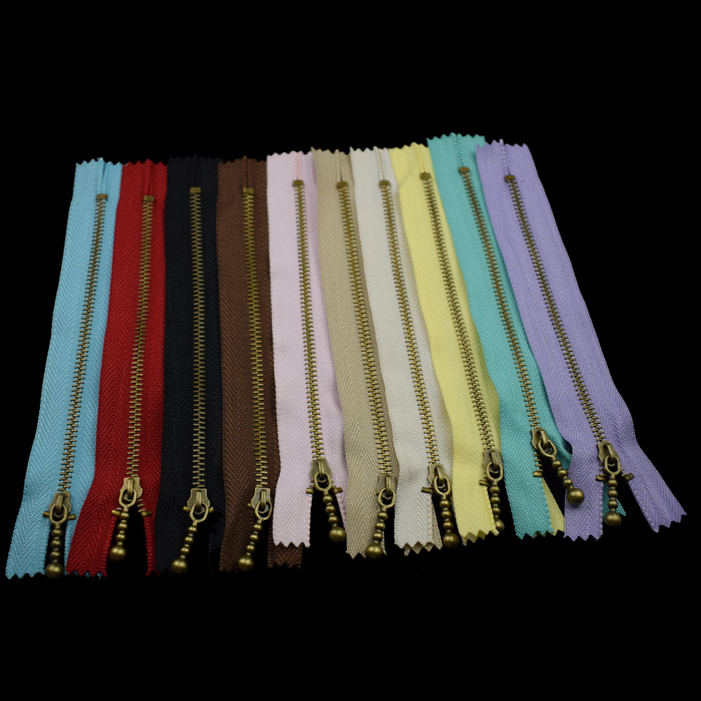 3# Close-end Zippers Bronze for DIY Sewing Bags Jeans Shoes Clothing Tailor Craft Purse Zipppers Patchwork Accessories