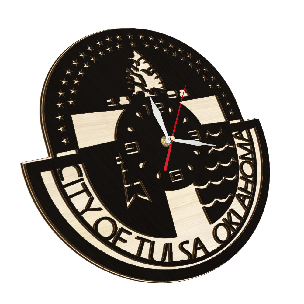 City of Tulsa Oklahoma Wood Carved Wall Clock Home Decor för vardagsrummet Förenta staterna Oljehuvudstad i Europa Wall Watch