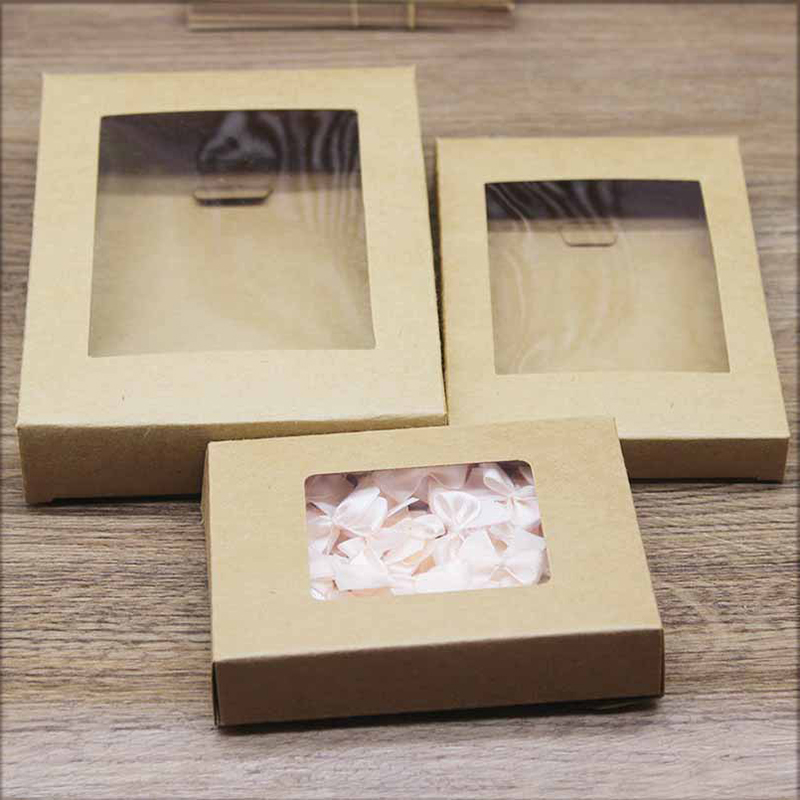 30st White Kraft Paper Presentlåda med PVC Window Diy Handmade Christmas Party Wedding Candy Muffin Favors Packing Decoration