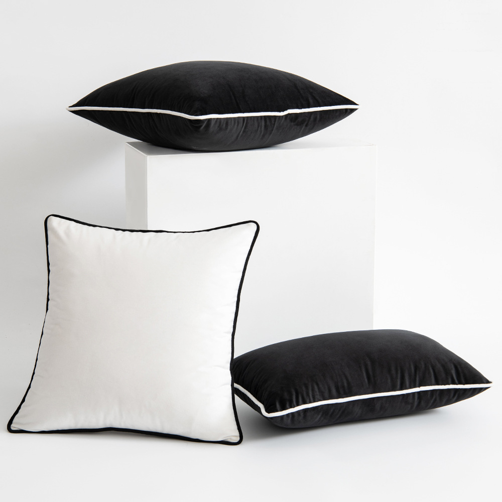 Schwarz -Weiß -Samt -Kissenbezug Hemming Pillowcase Einfacher Kissenkissen von Nordic Style 50x50 Moderne leichte Luxuskissen Abdeckung