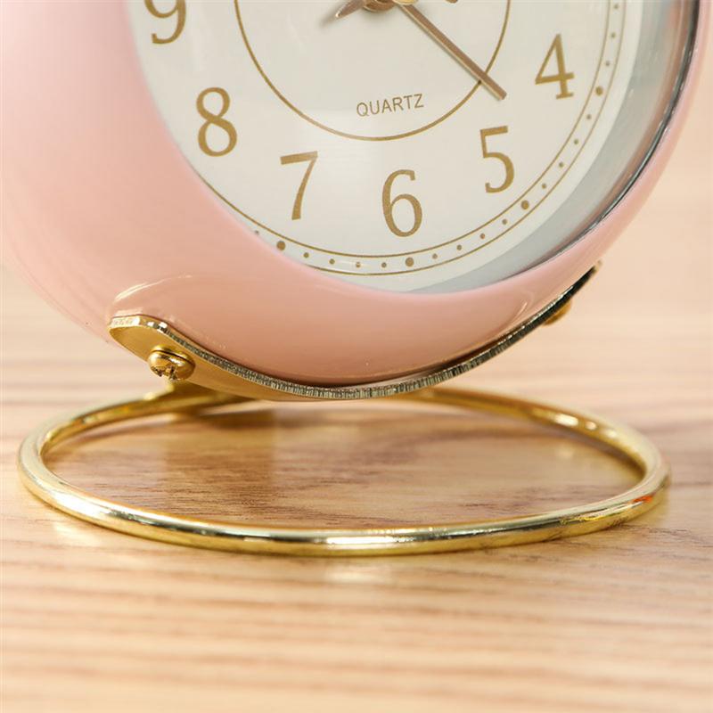 Retro European Alarm Clock Metal Small Wekker Creatieve desktop ornamenten bedwakklok Home Decor