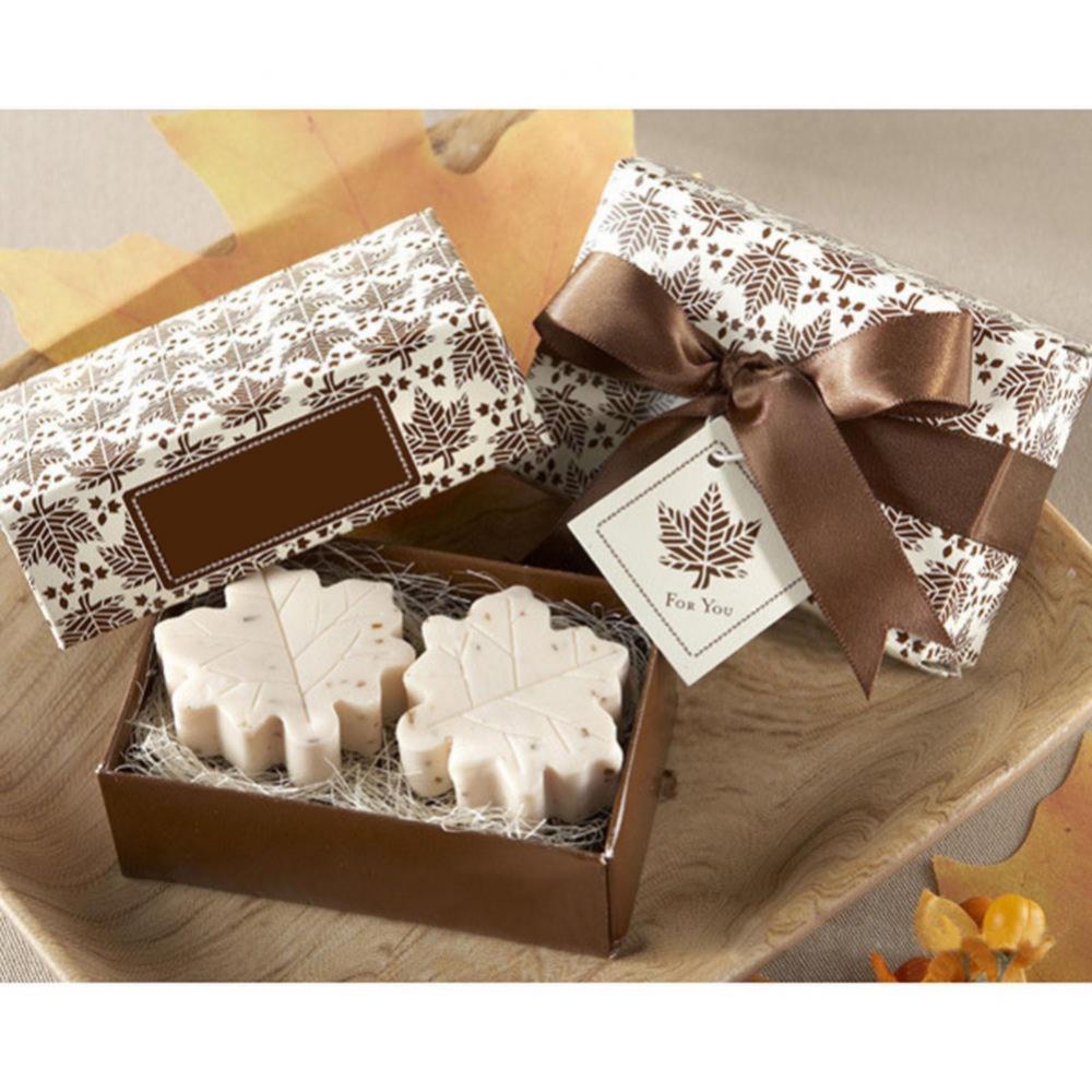 Handmade Scented Maple Leaf Bath Soaps Wedding Favors Gift with Package Box