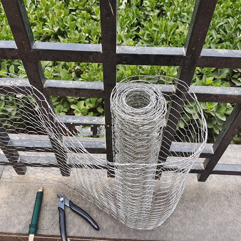 Multifunctional Chicken Wire Net Durable Animal Fence Netting Galvanized Hexagonal Wire Mesh Fence for Home Garden Yard E7CB