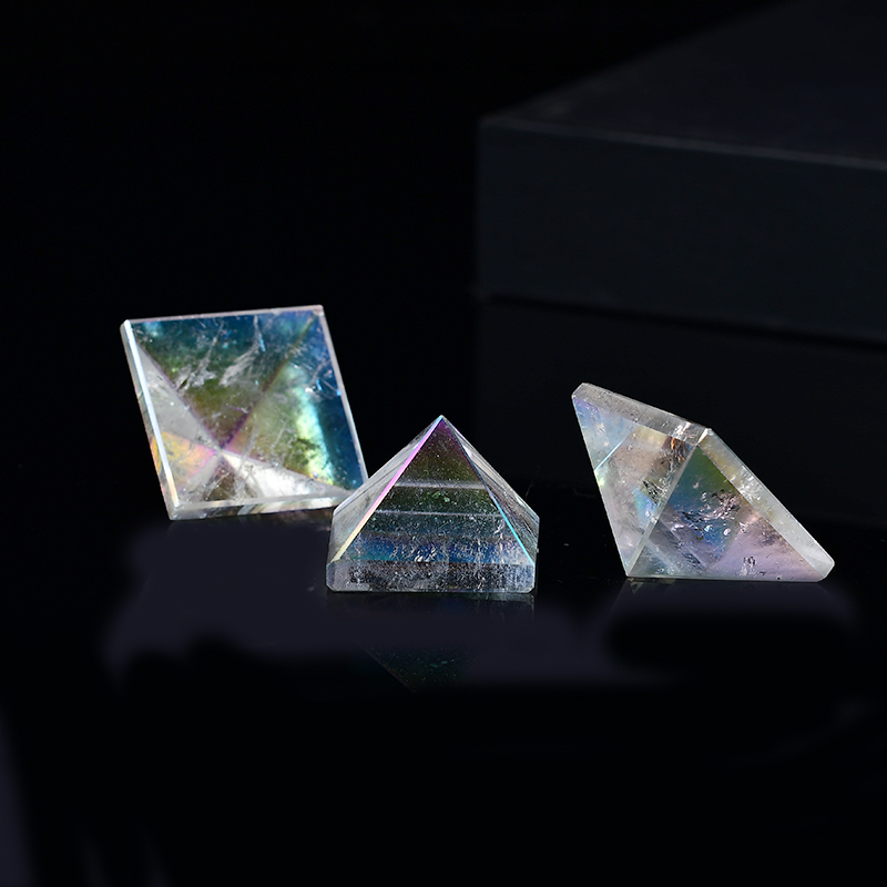 Natural Aura Clear Quarz Pyramid Kristallpunkt Heilung Steinergie Quarz Wohnkultur Reiki Polished Stone Chakra Tower